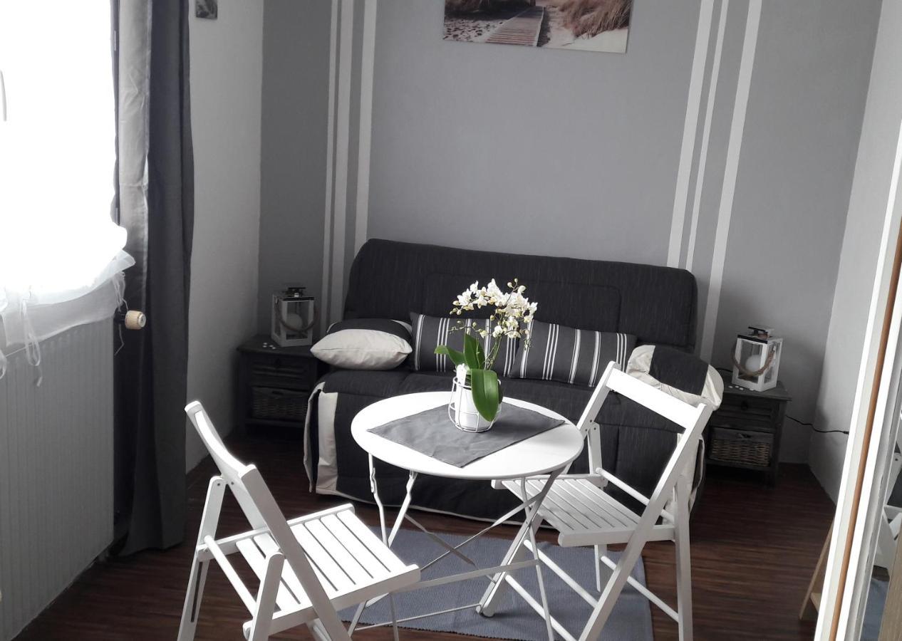 Chambre D'Hote - La Ruche Des Bleuets Mulsanne Екстер'єр фото